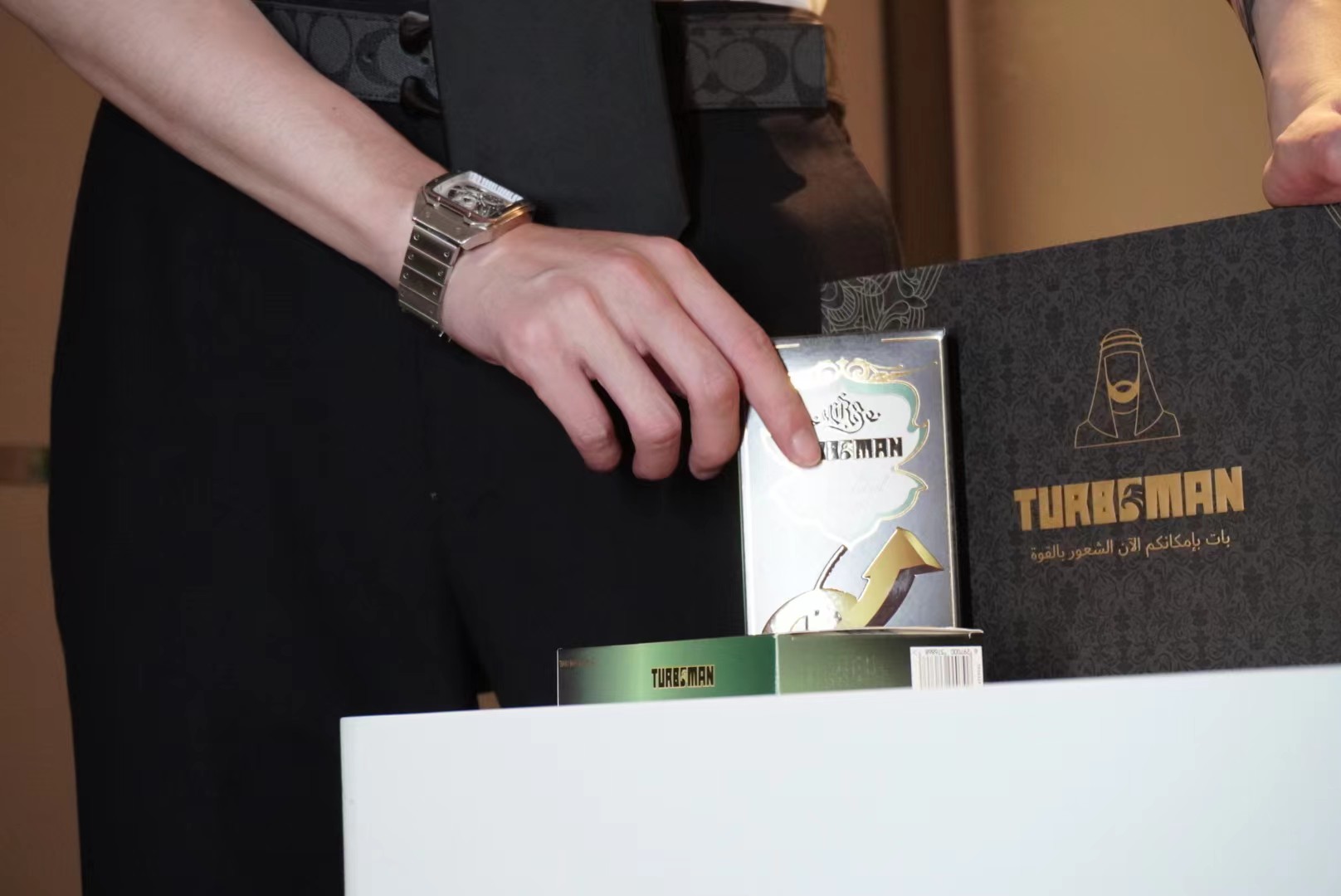 正规迪拜特勃Turboman男性健康产品有哪几个特点？