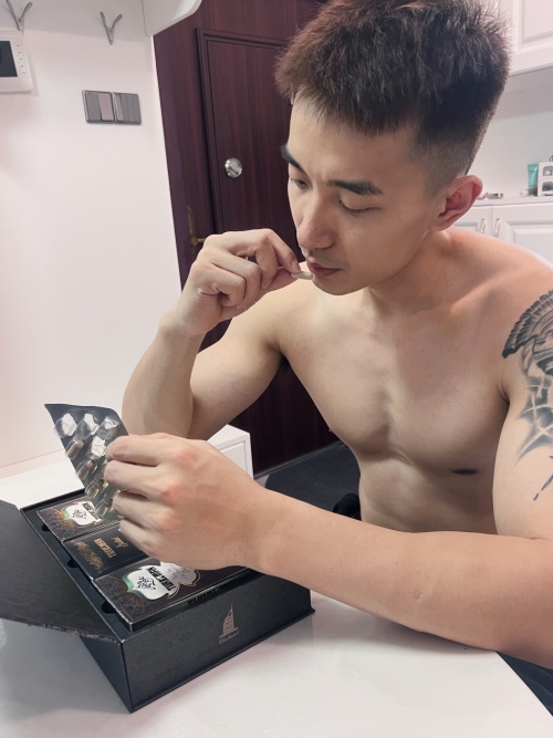 程序员陈哥的日常-迪拜特勃