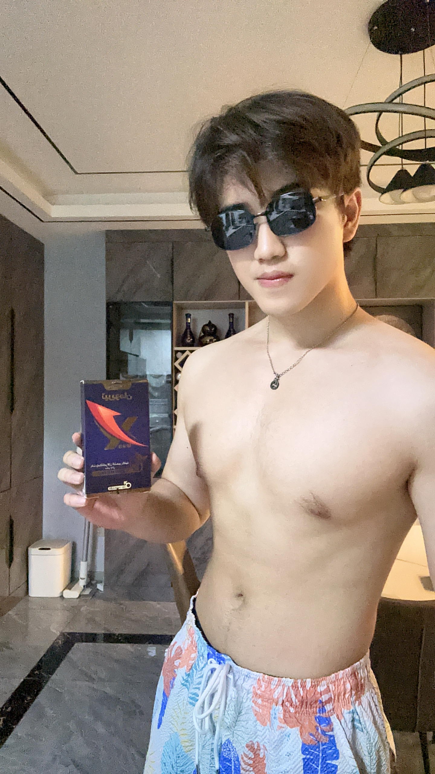 兼顾健身与二人世界，王哥pick迪拜特勃turboman准